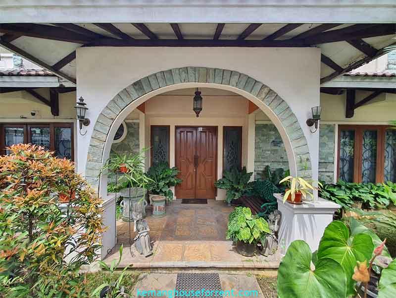 Rumah Mewah Cilandak Turun Harga