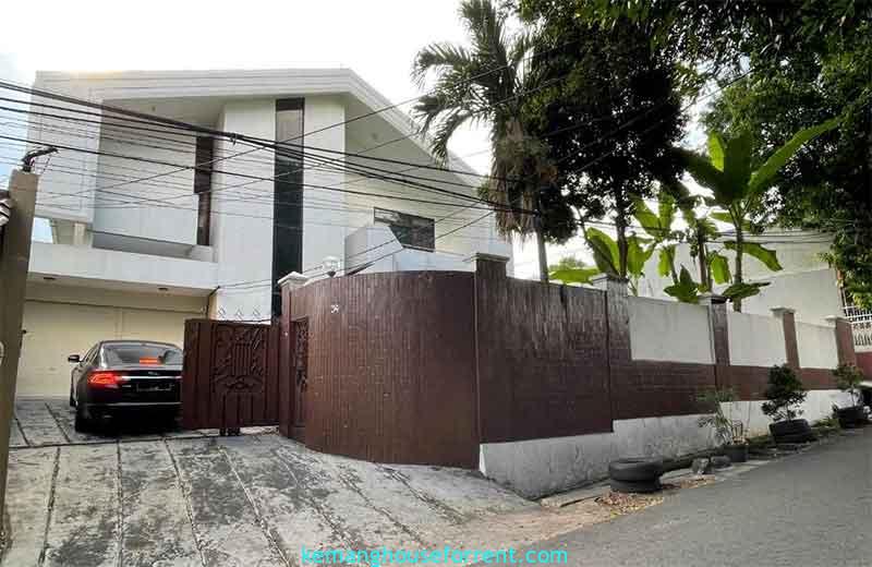 Rumah Mewah di Kemang Jakarta Selatan