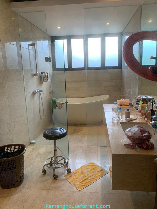 Amarillis Kemang Townhouse 3BR for Rent 17