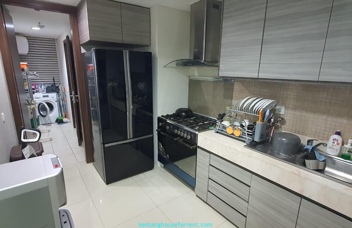 Apartment for Sale at Lippo Kemang Village – Empire Tower (3)