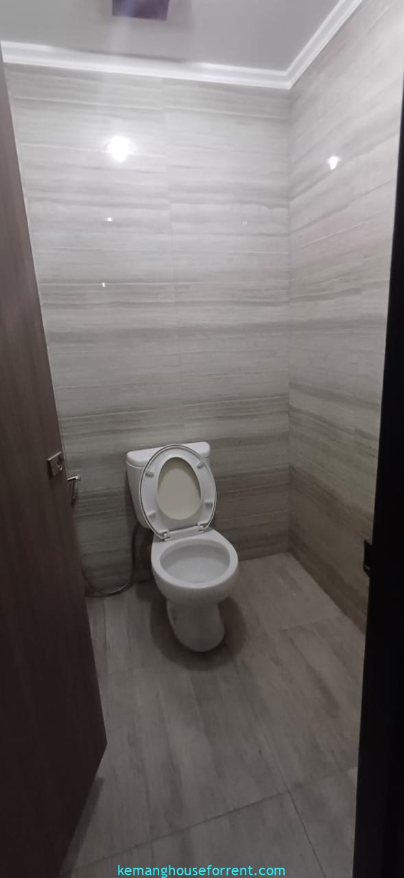 Disewakan Bangunan 2 Lantai di Area Premium Pakubuwono