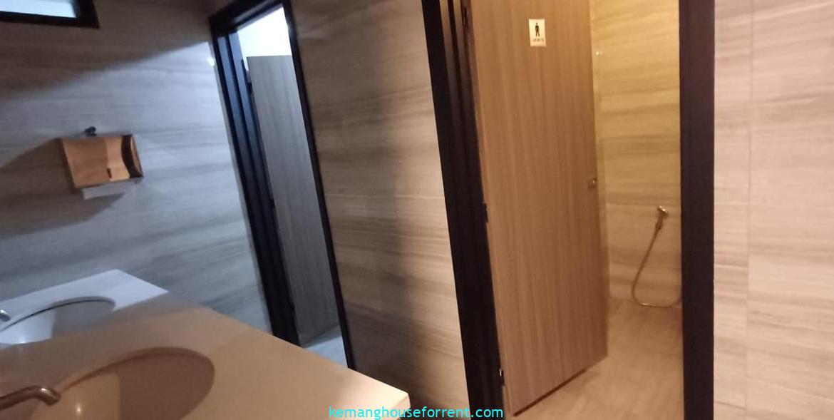 Disewakan Bangunan 2 Lantai di Area Premium Pakubuwono (9)