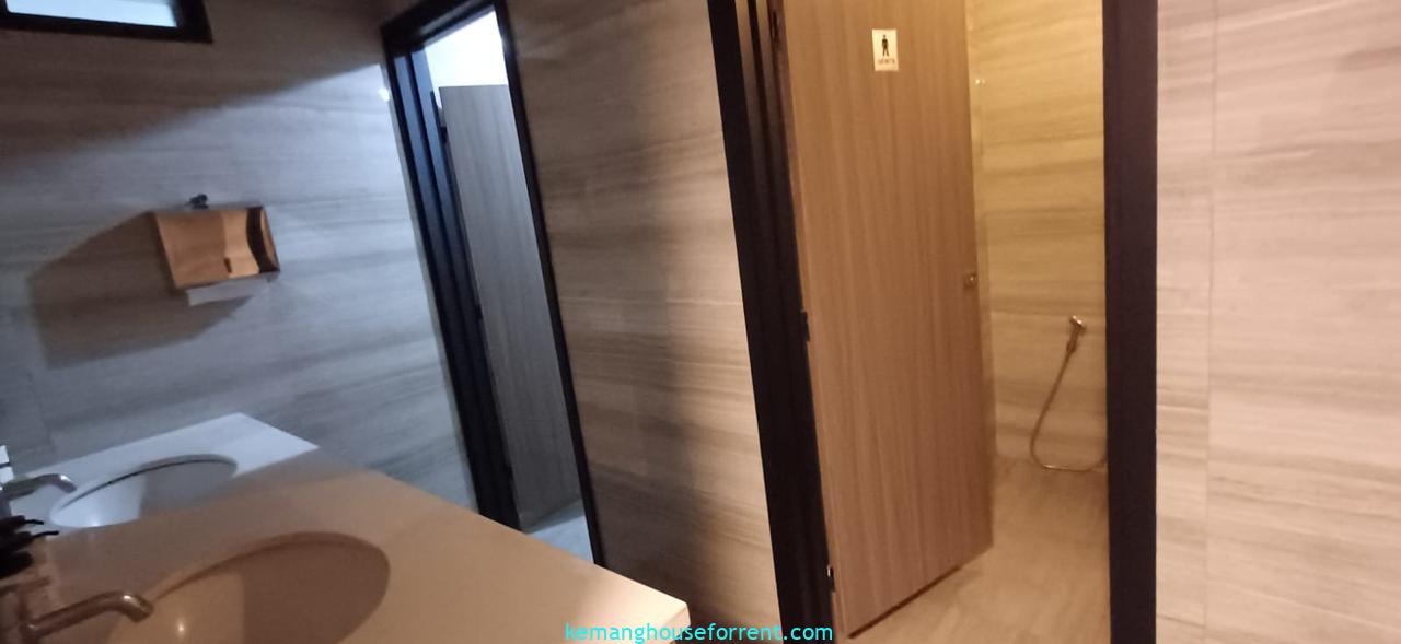 Disewakan Bangunan 2 Lantai di Area Premium Pakubuwono (9)