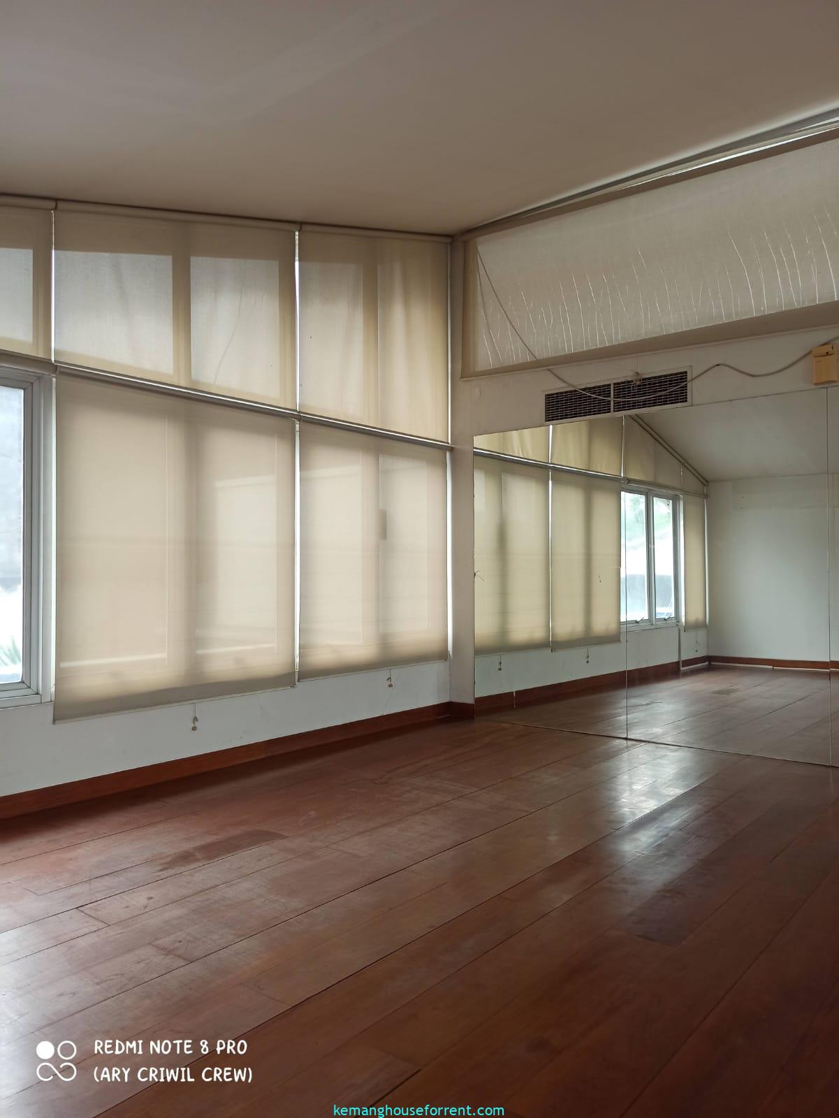 Elegant Modern Home with Pool for Rent in Metro Alam, Pondok Indah 13