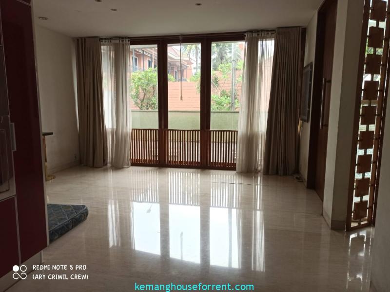 Elegant Modern Home with Pool for Rent in Metro Alam, Pondok Indah 3
