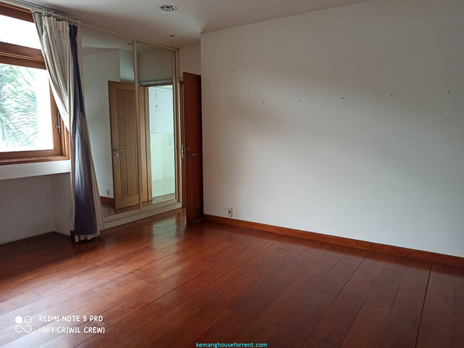 Elegant Modern Home with Pool for Rent in Metro Alam, Pondok Indah 8