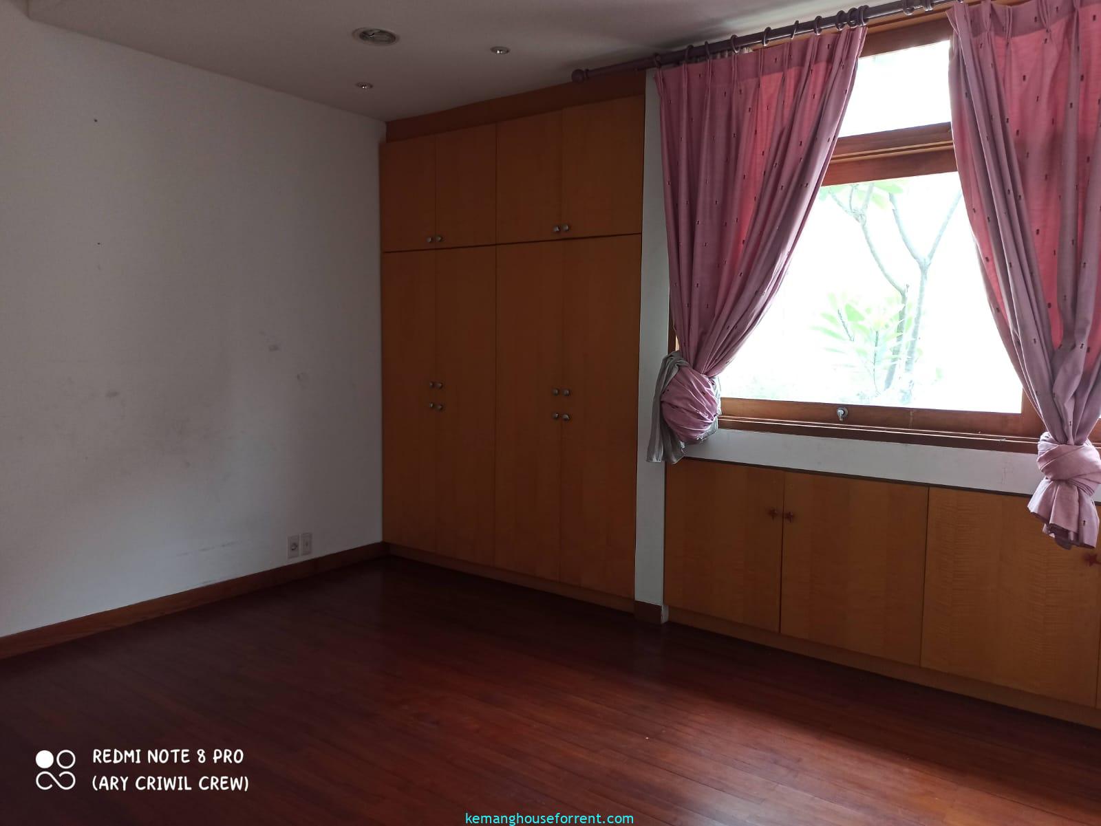 Elegant Modern Home with Pool for Rent in Metro Alam, Pondok Indah 9