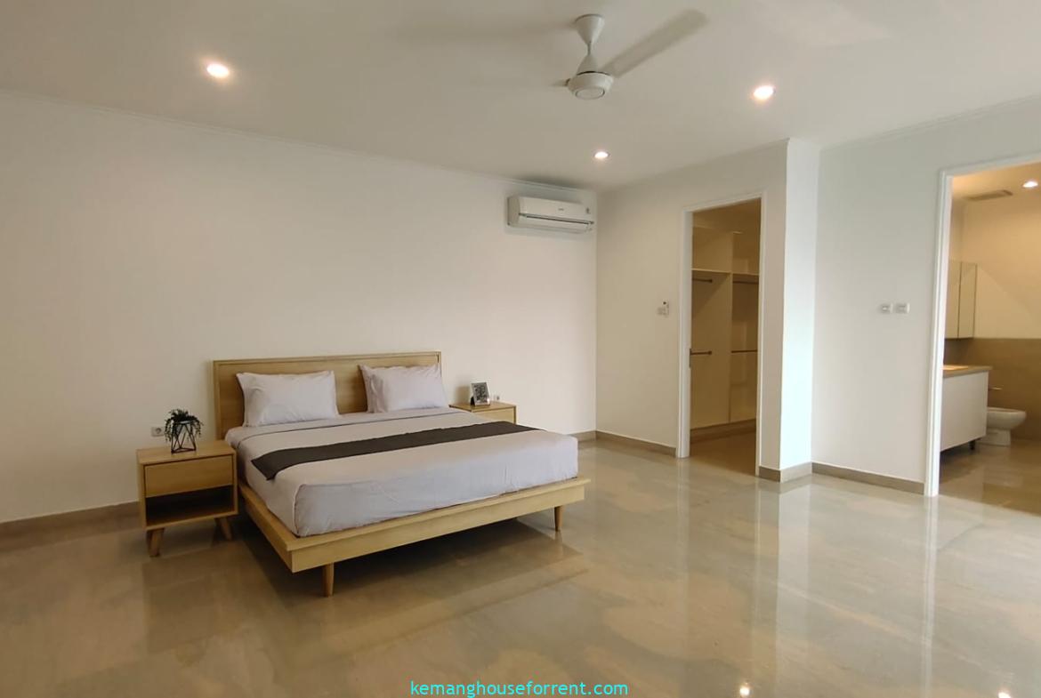 Executive Paradise KAv H Spacious 5 Bedroom House for Rent (10)