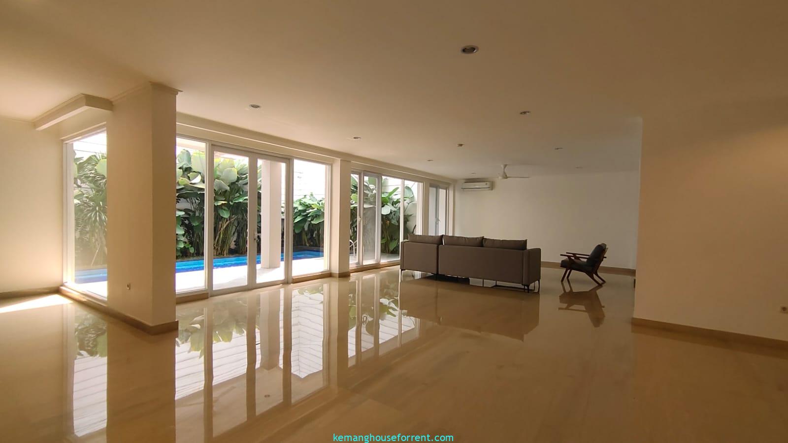 Executive Paradise KAv H Spacious 5 Bedroom House for Rent (12)