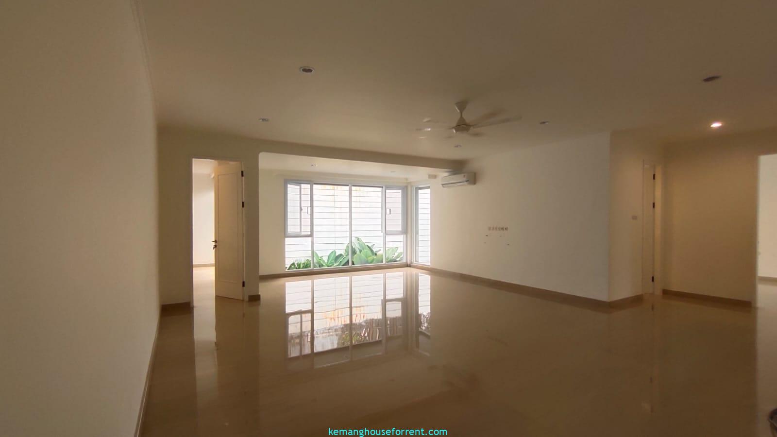 Executive Paradise KAv H Spacious 5 Bedroom House for Rent (15)