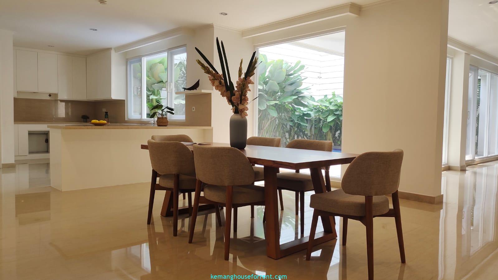 Executive Paradise KAv H Spacious 5 Bedroom House for Rent (18)