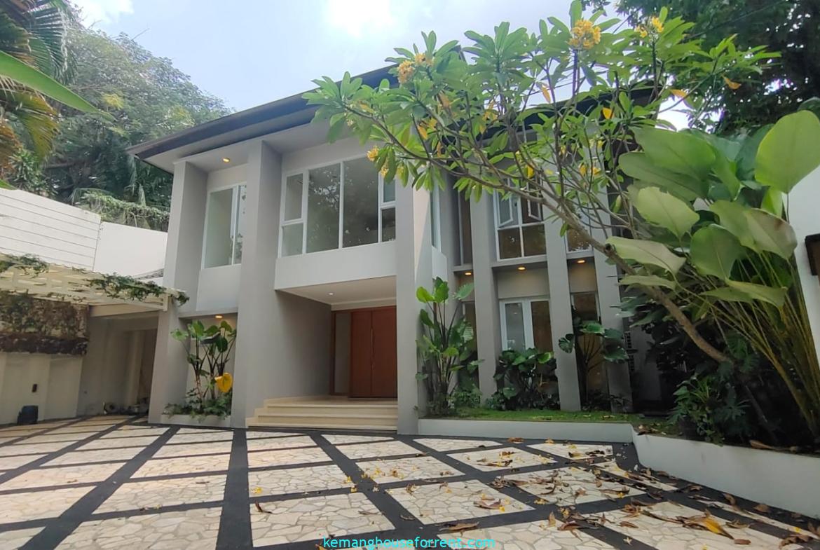 Executive Paradise KAv H Spacious 5 Bedroom House for Rent (4)