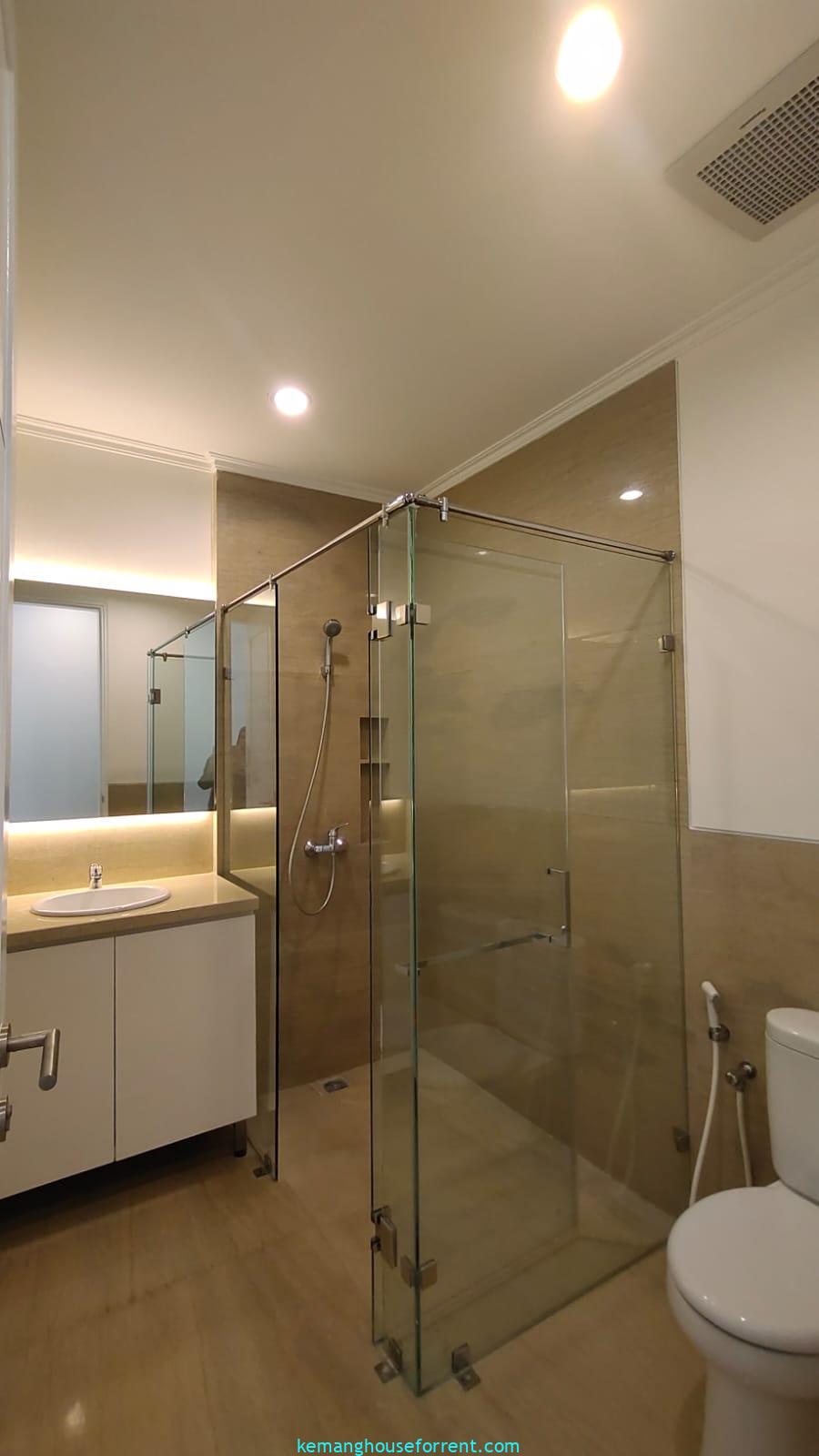 Executive Paradise KAv H Spacious 5 Bedroom House for Rent (5)