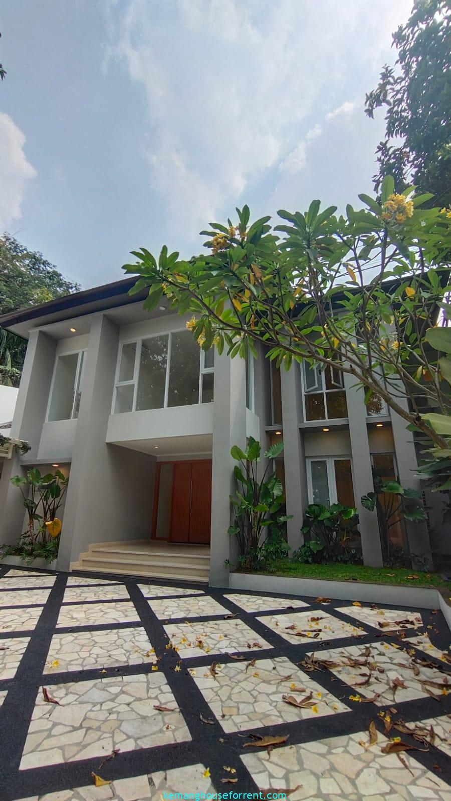 Executive Paradise KAv H Spacious 5 Bedroom House for Rent (9)