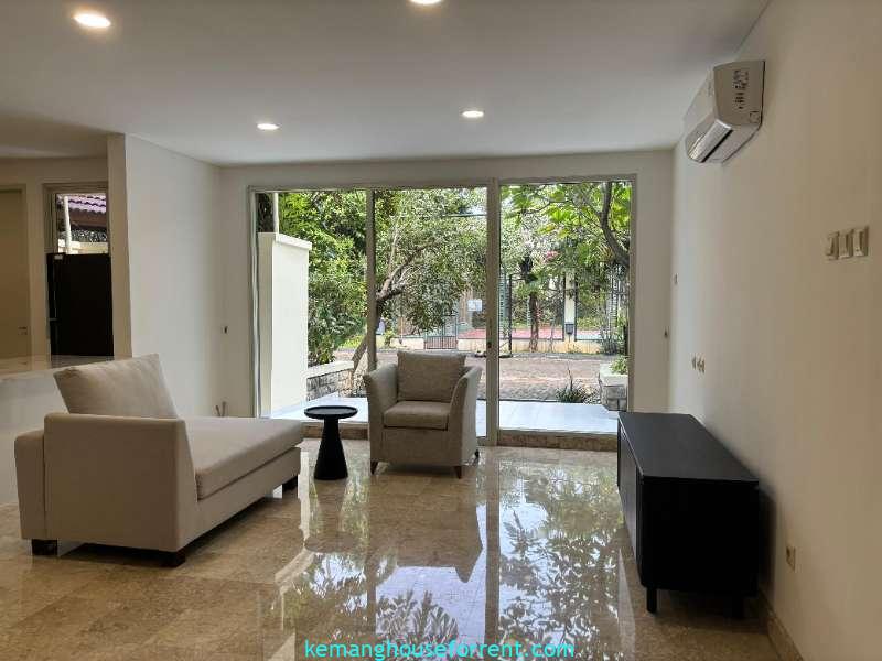 Kemang Club Villa – 1BR Condo for Rent (2)