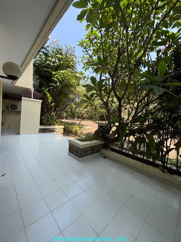 Kemang Club Villa – 1BR Condo for Rent (6)