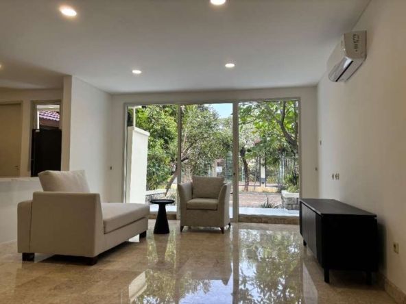 Kemang Club Villa – 1BR Condo for Rent (7)