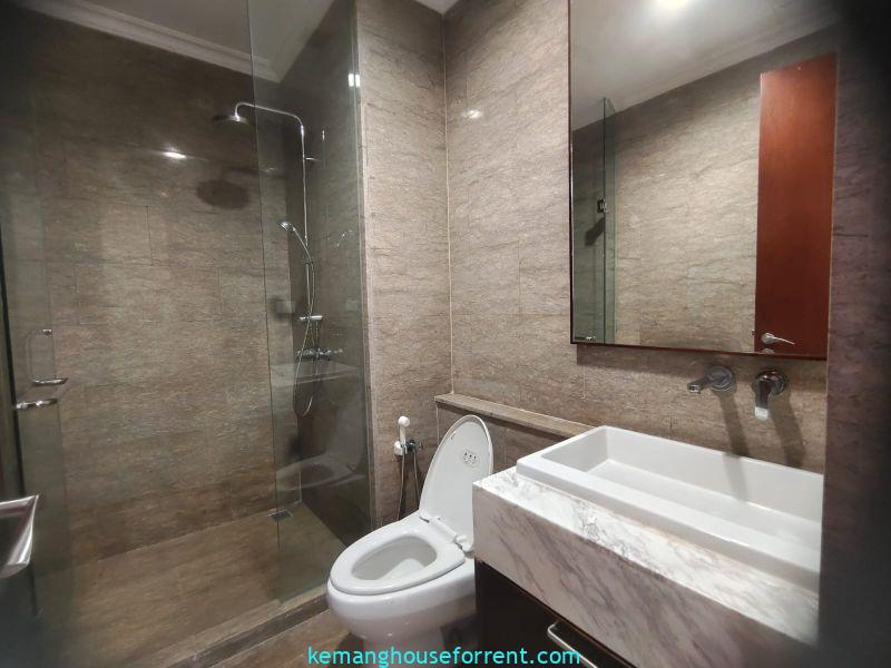 Luxury 3-Bedroom Apartment for Rent at Dharmawangsa Essence East Tower 35is (6)