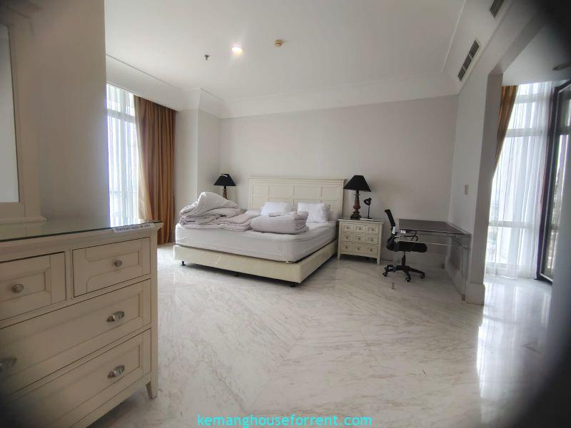 Luxury 3-Bedroom Apartment for Rent at Dharmawangsa Essence East Tower 35is (8)