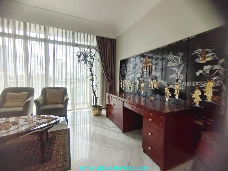Spacious 3-Bedroom Apartment for Rent at Dharmawangsa Essence (19)