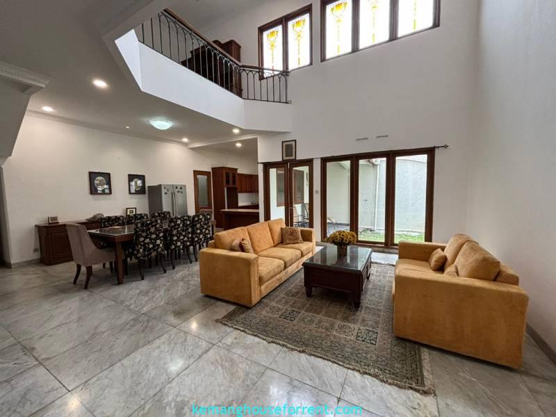 Available House for Rent in Pejaten Jakarta Selatan (1)
