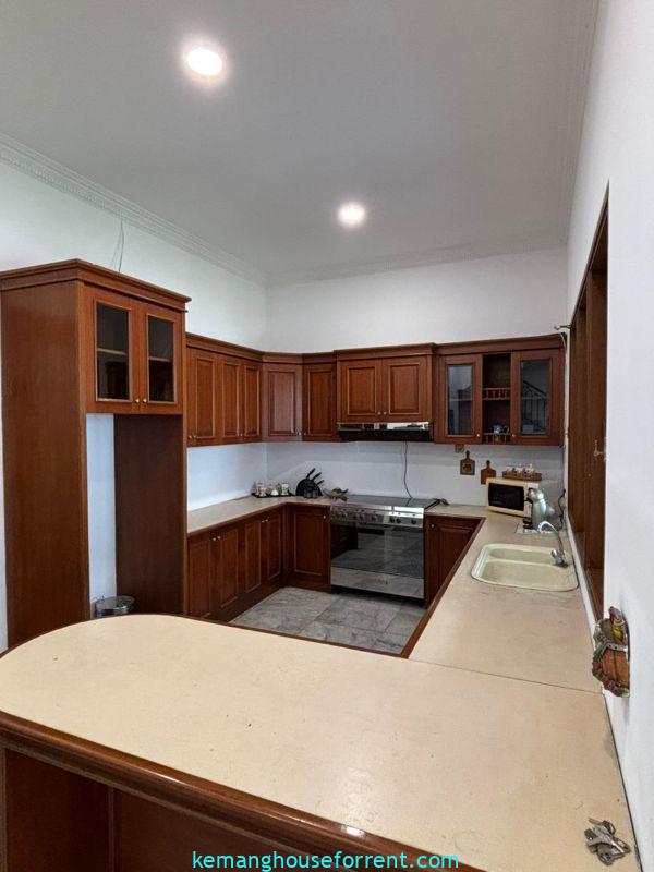 Available House for Rent in Pejaten Jakarta Selatan (12)