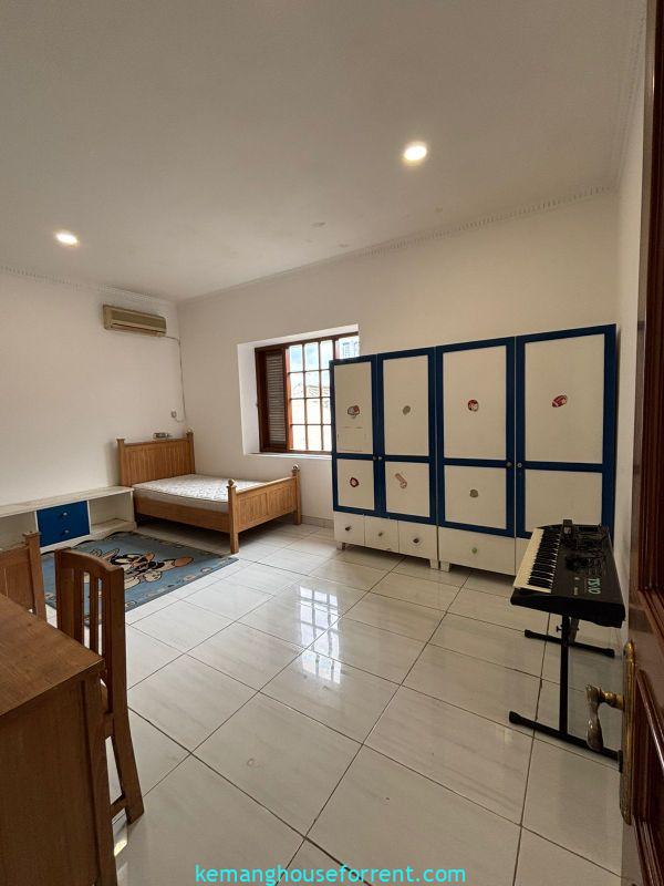 Available House for Rent in Pejaten Jakarta Selatan (7)