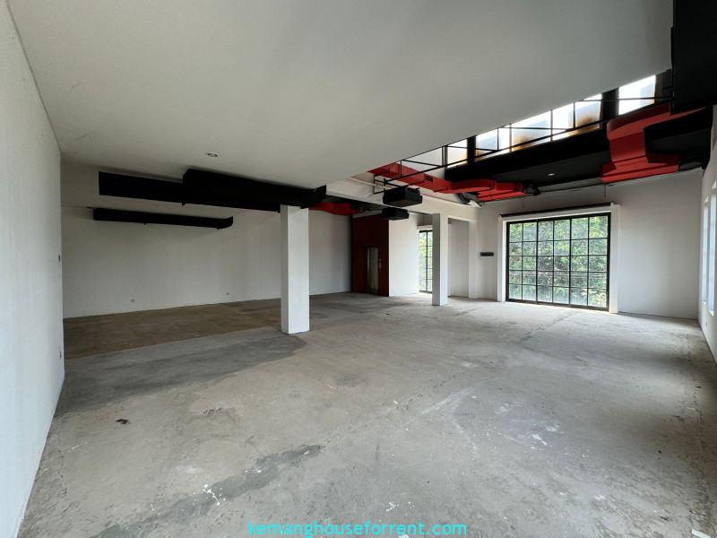 Dijual Bangunan Gedung 3 Lantai di Jl. Taman Kemang (16)