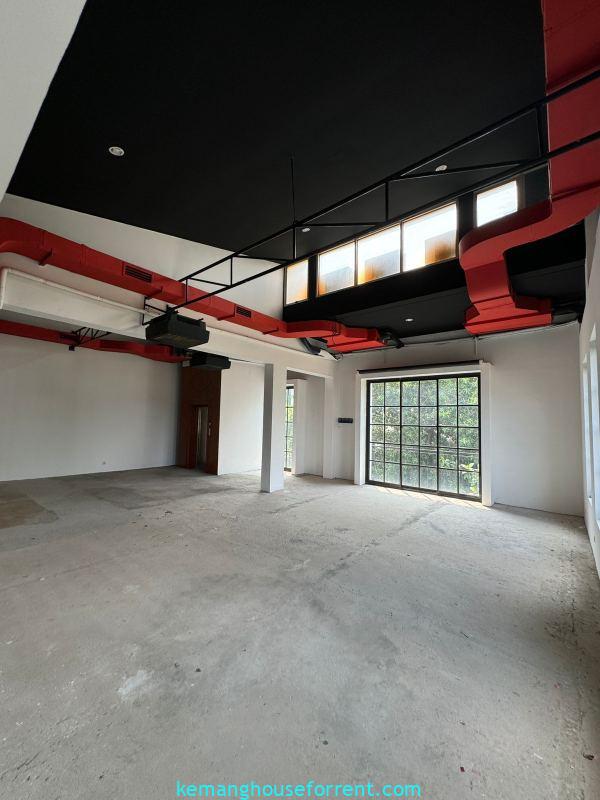 Dijual Bangunan Gedung 3 Lantai di Jl. Taman Kemang (17)