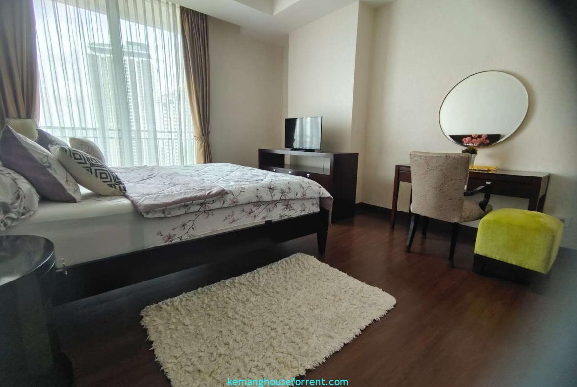 Luxury Apartment for Rent at Pakubuwono House (14)