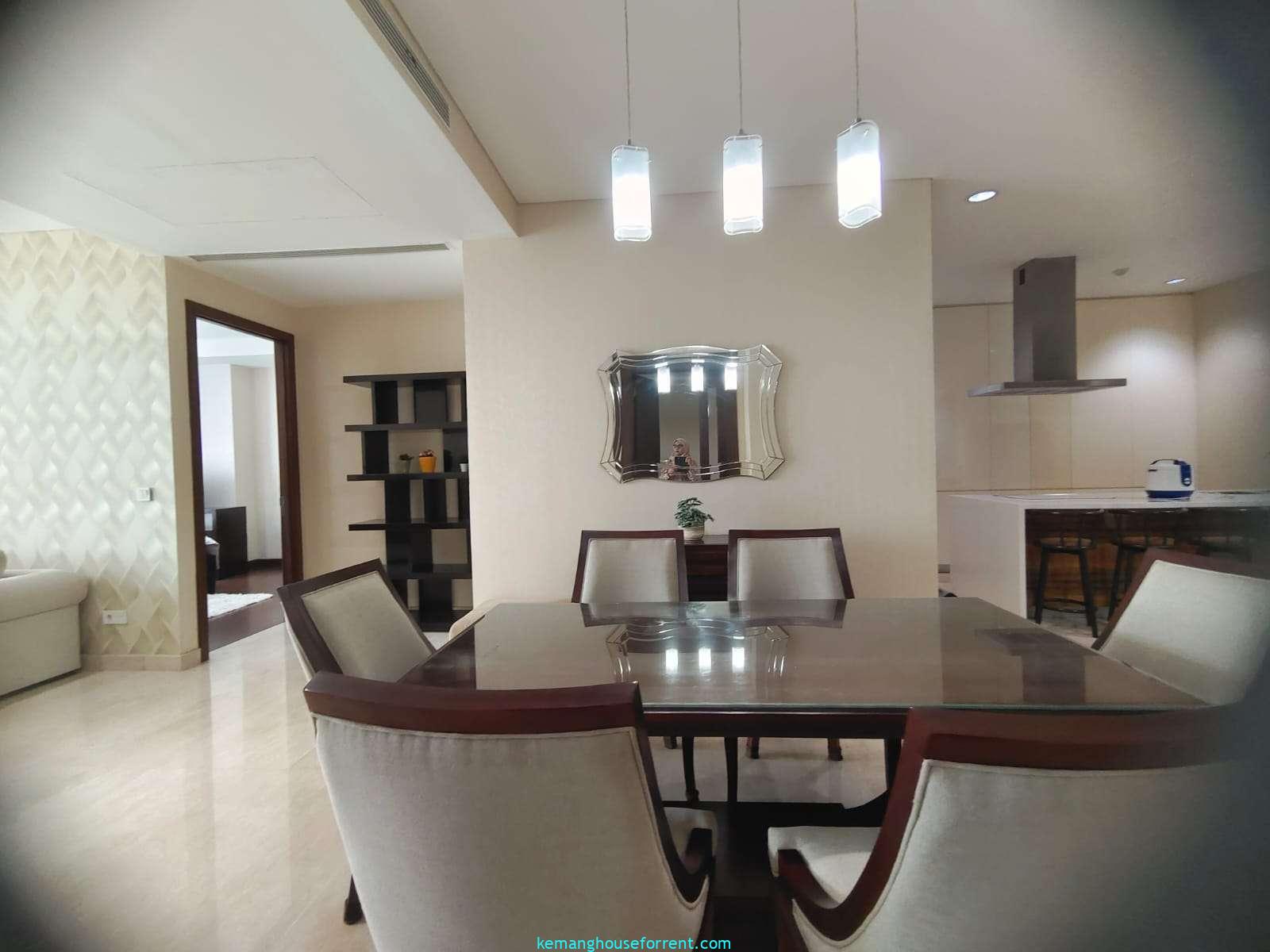 Luxury Apartment for Rent at Pakubuwono House (17)