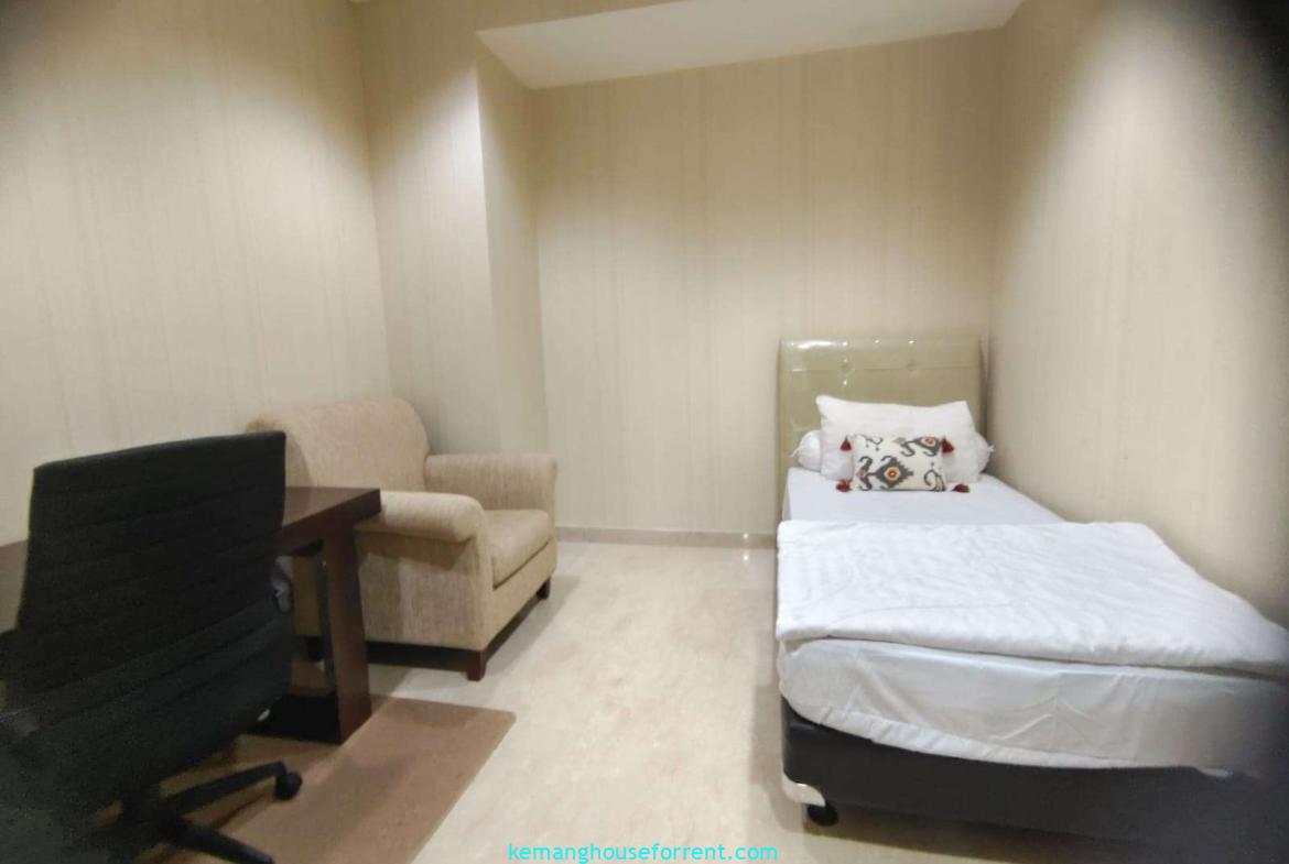 Luxury Apartment for Rent at Pakubuwono House (18)