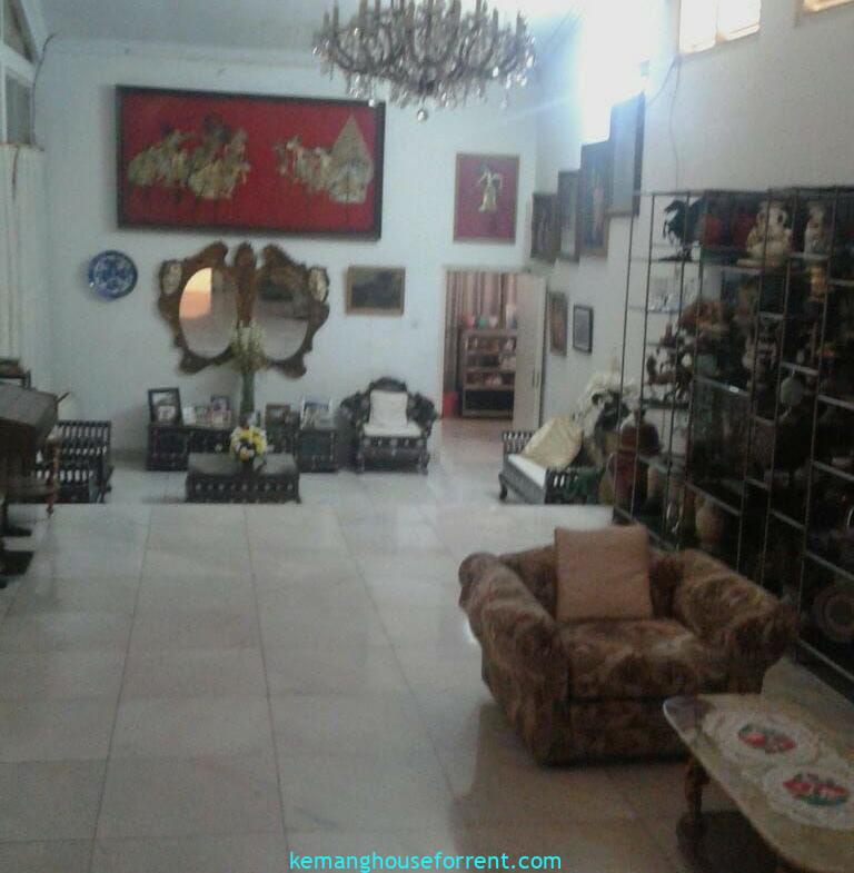 Rumah Mewah Dijual di Jl. Wijaya 1, Kebayoran Baru (2)