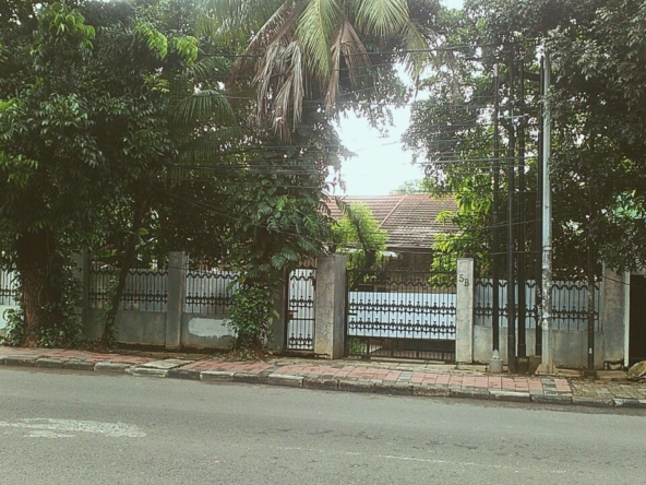 Rumah Mewah Dijual di Jl. Wijaya 1, Kebayoran Baru (7)