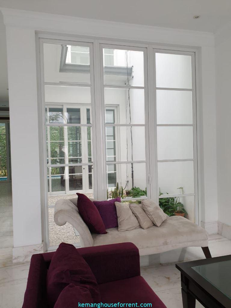 3-bedroom house for rent in Bangka Kemang