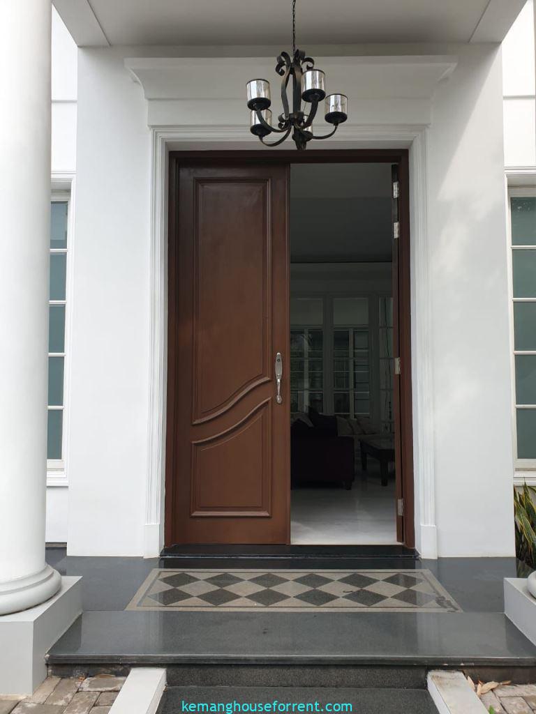 3-bedroom house for rent in Bangka Kemang