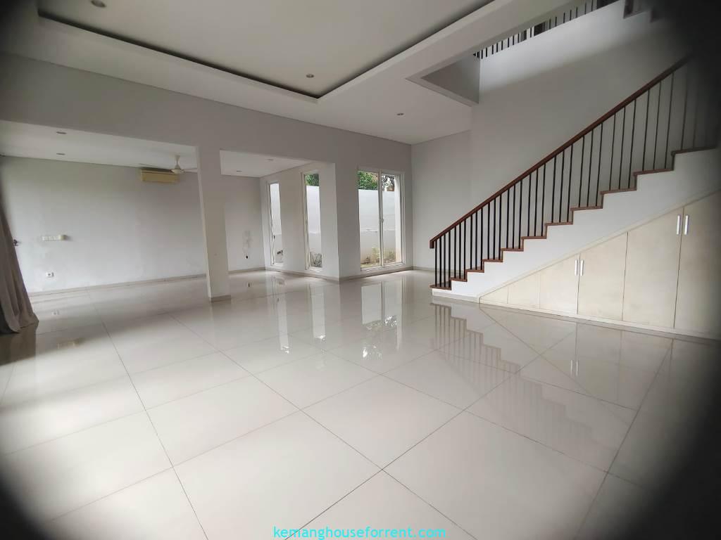 minimalist house for rent in Kemang Timur
