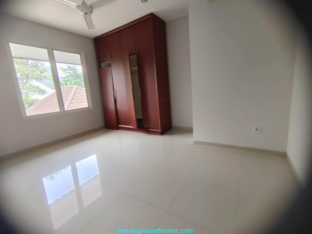 minimalist house for rent in Kemang Timur