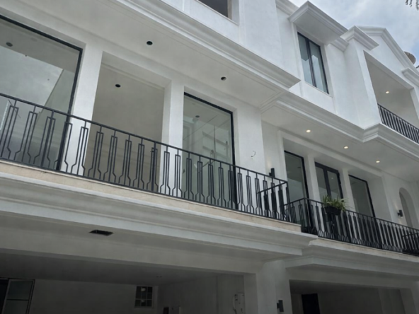 Amari Residence Kebayoran Baru