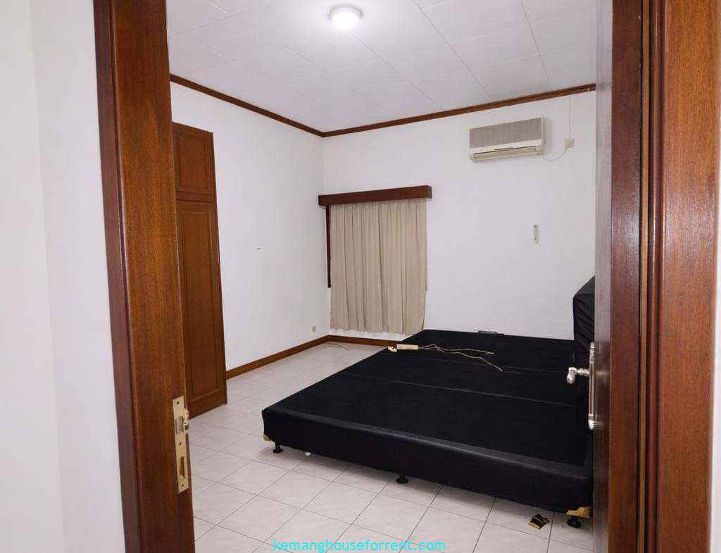 House for Rent in Pejaten Barat (10)