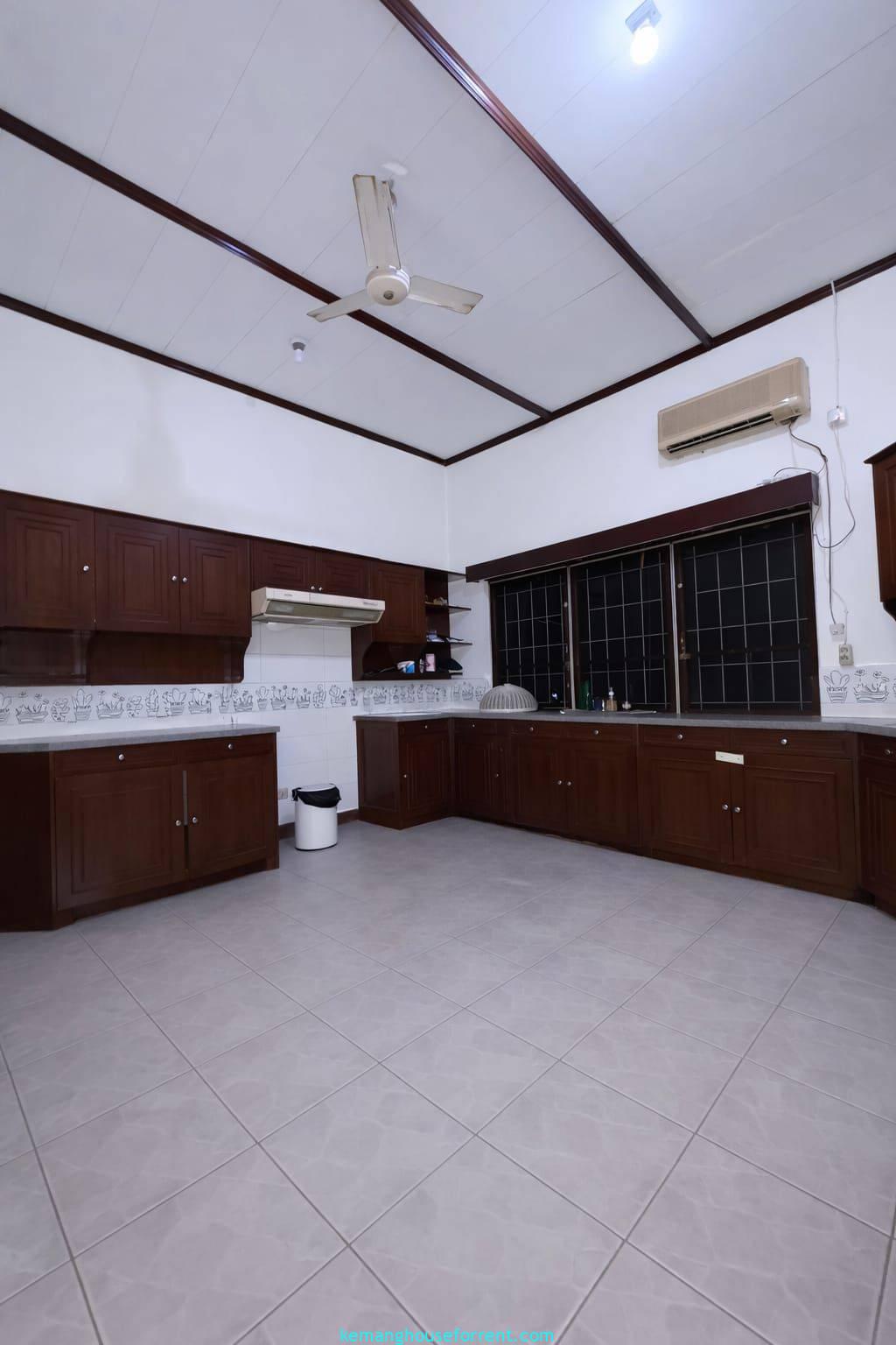 House for Rent in Pejaten Barat (13)