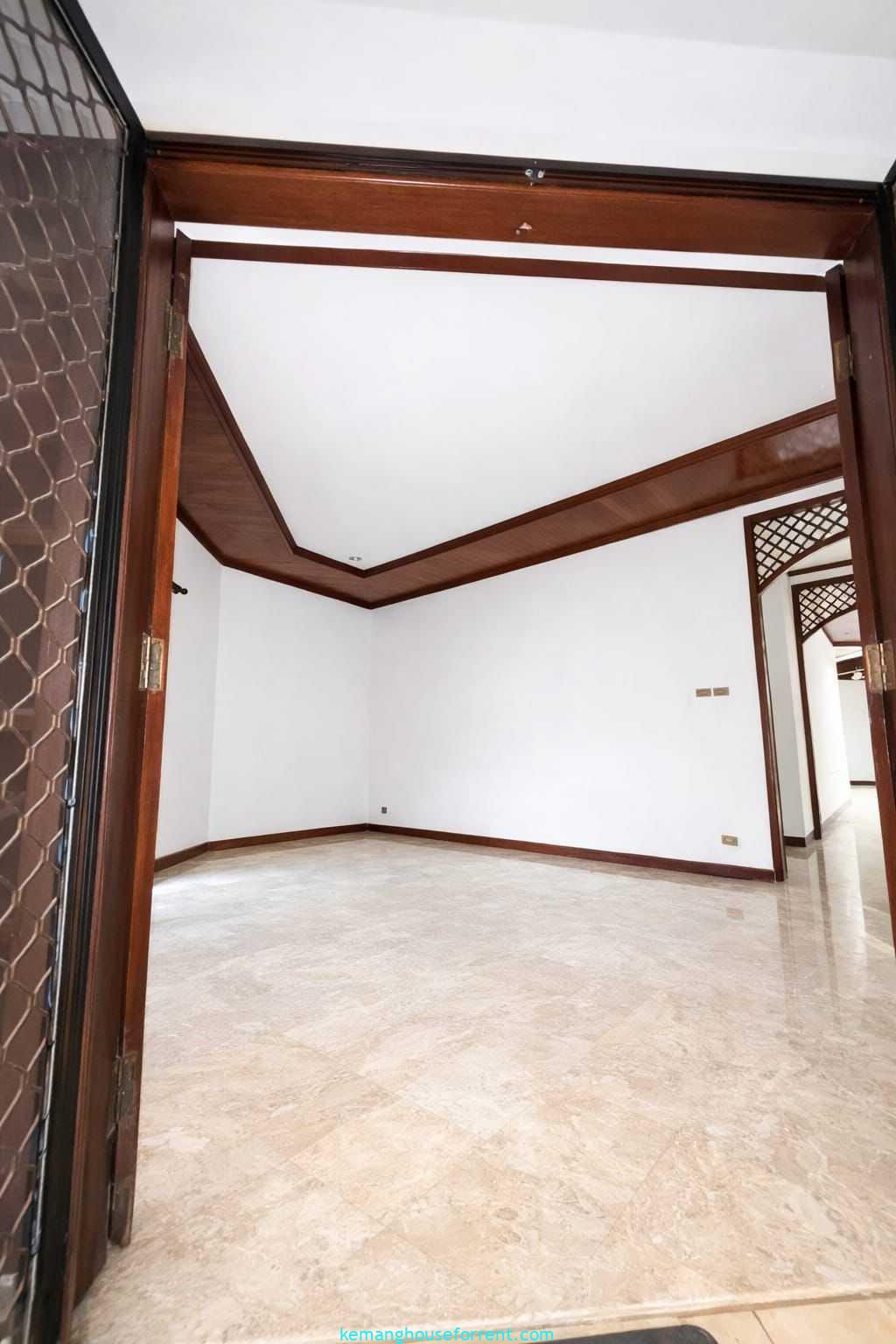 House for Rent in Pejaten Barat (4)