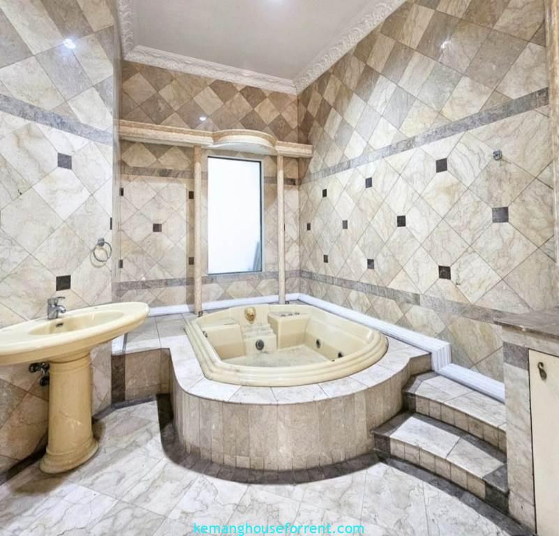 Luxury House for Rent in Pondok Indah