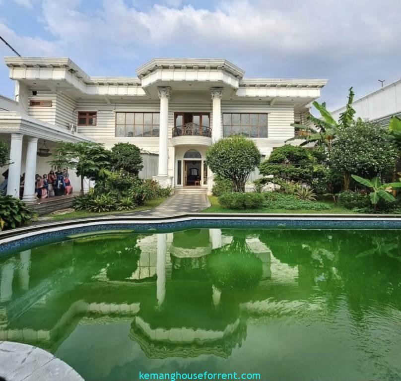 Luxury House for Rent in Pondok Indah
