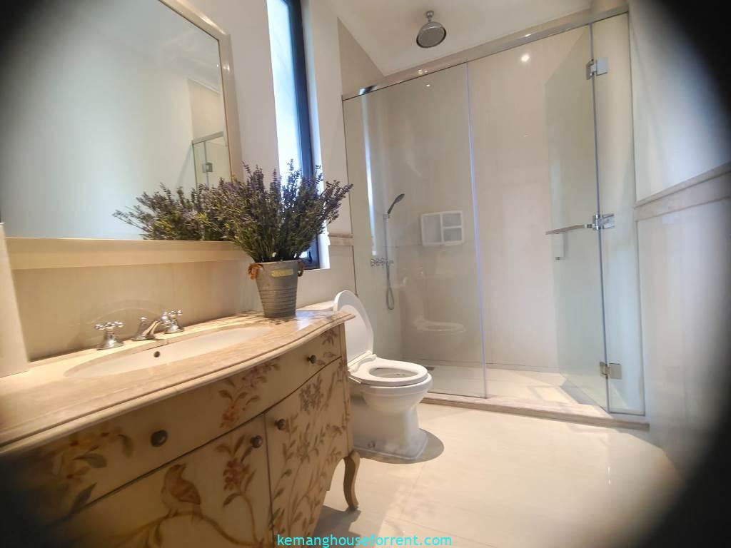 Luxury 4BR Residence at The Abbey Kemang