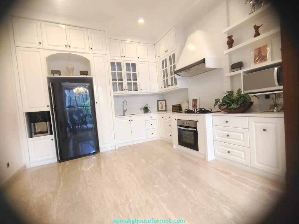 Luxury 4BR Residence at The Abbey Kemang