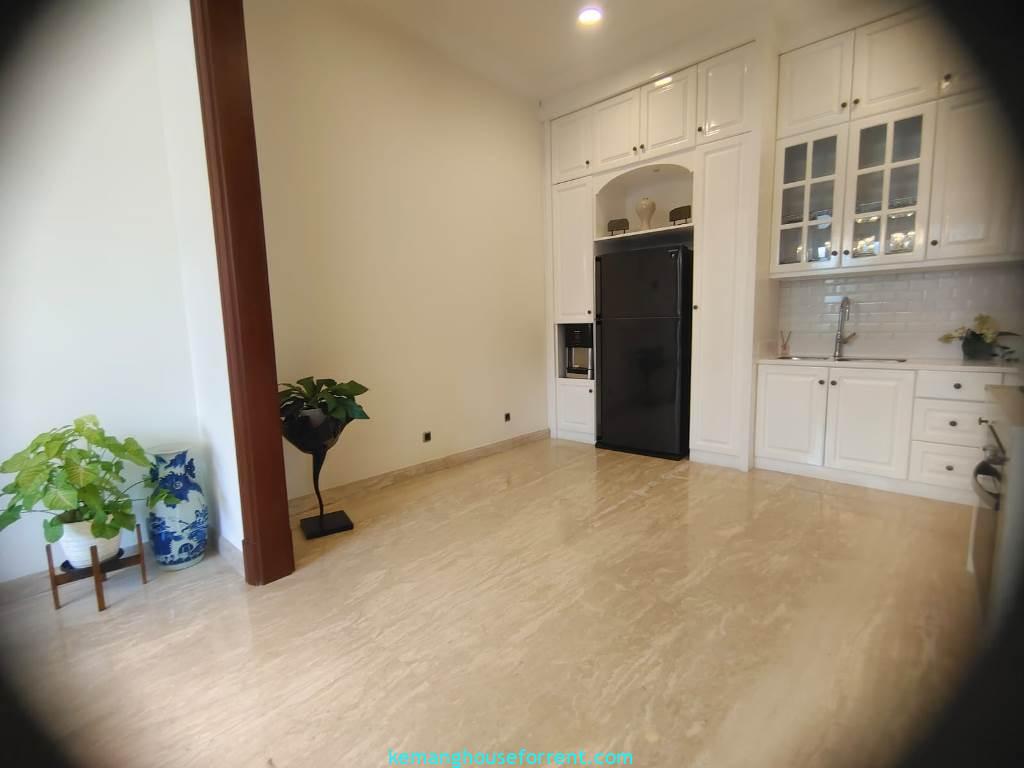 Luxury 4BR Residence at The Abbey Kemang