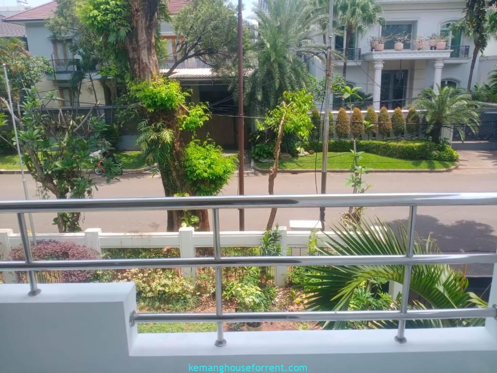 House for Rent Pondok Indah Bukit Hijau 6BR