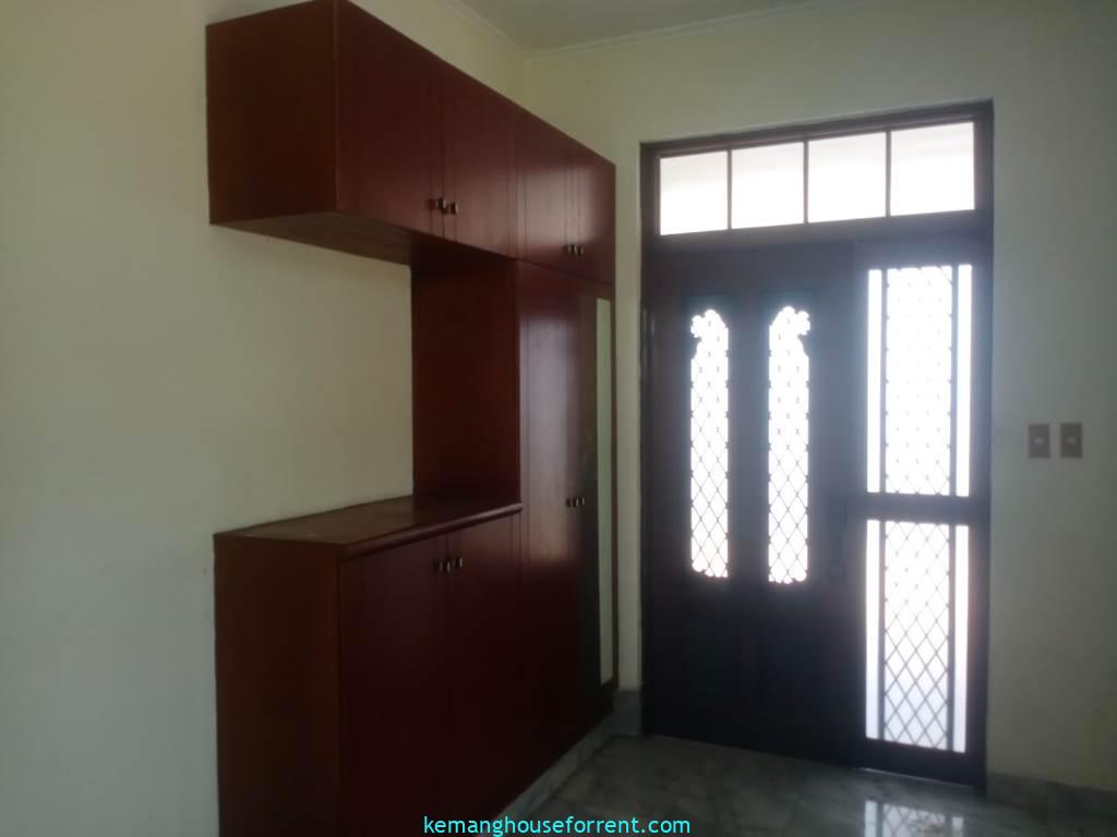 House for Rent Pondok Indah Bukit Hijau 6BR