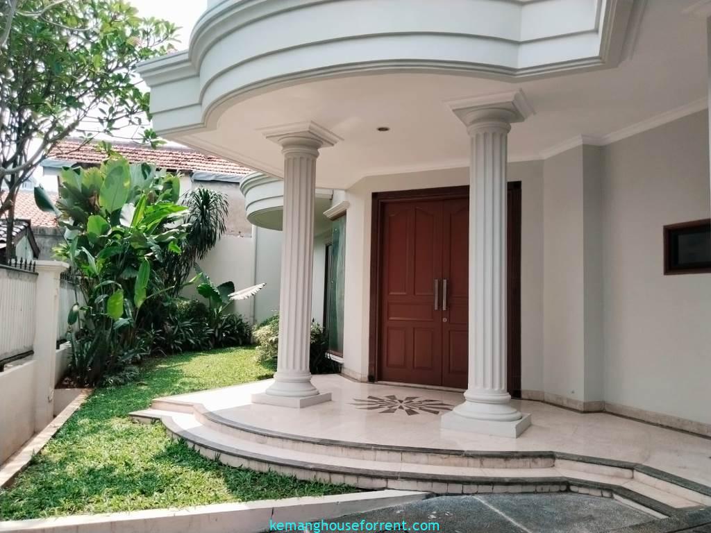 4 Bedroom House for Rent in Cipete Compound